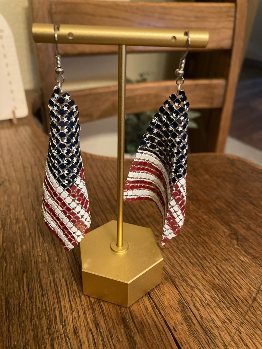 American Flag USA Patriotic Mesh Drop Earrings NWT